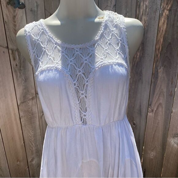 Free People White Lace Crochet Neckline Fiesta Mini Flowy dress size medium - Picture 12 of 16